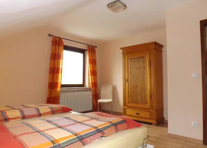 Apartment Feriendomizil Am Rheinbogen Altlussheim